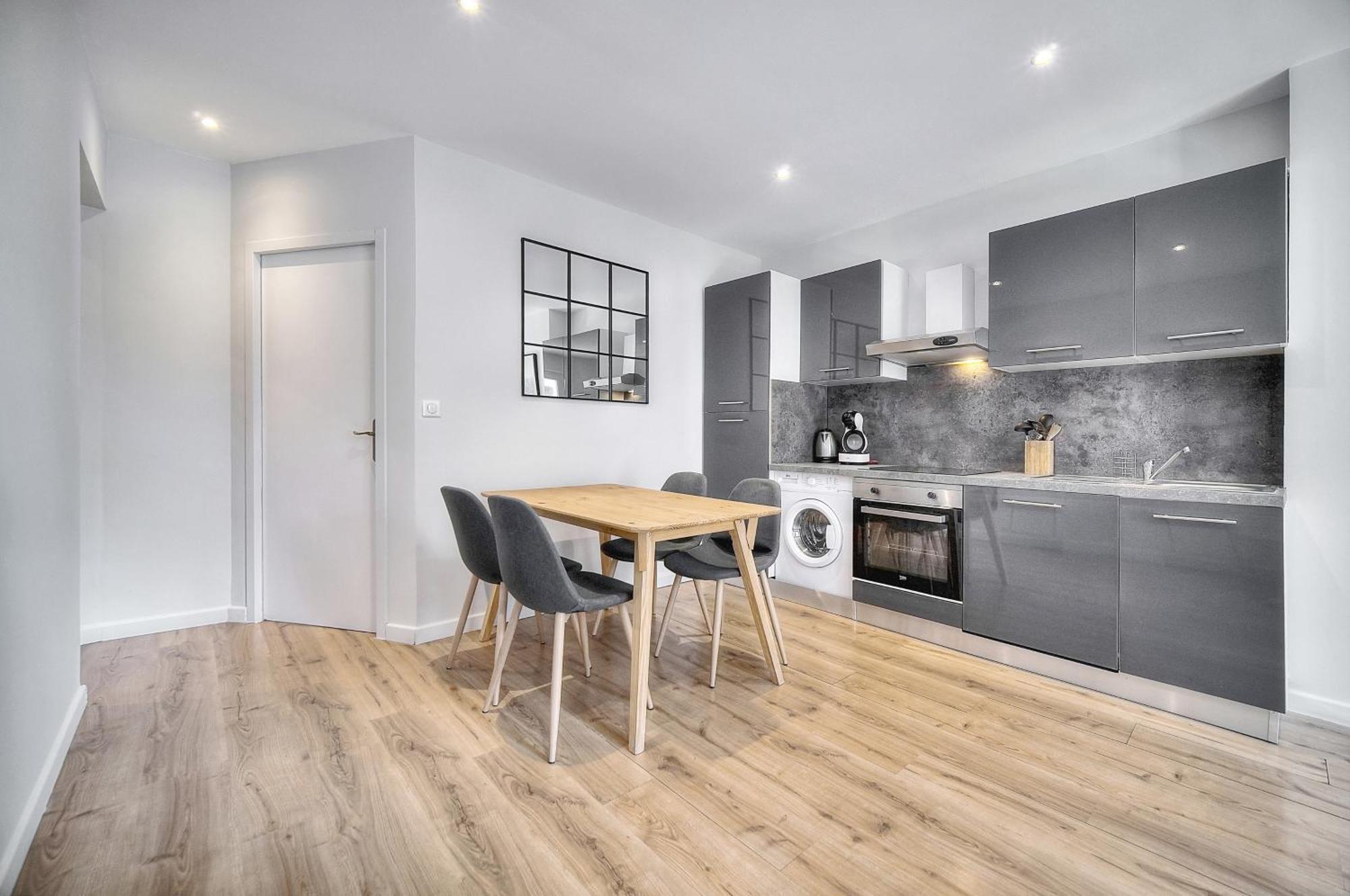 Le Erve-350m Plage-wifi Clim-vca Appartement Cannes